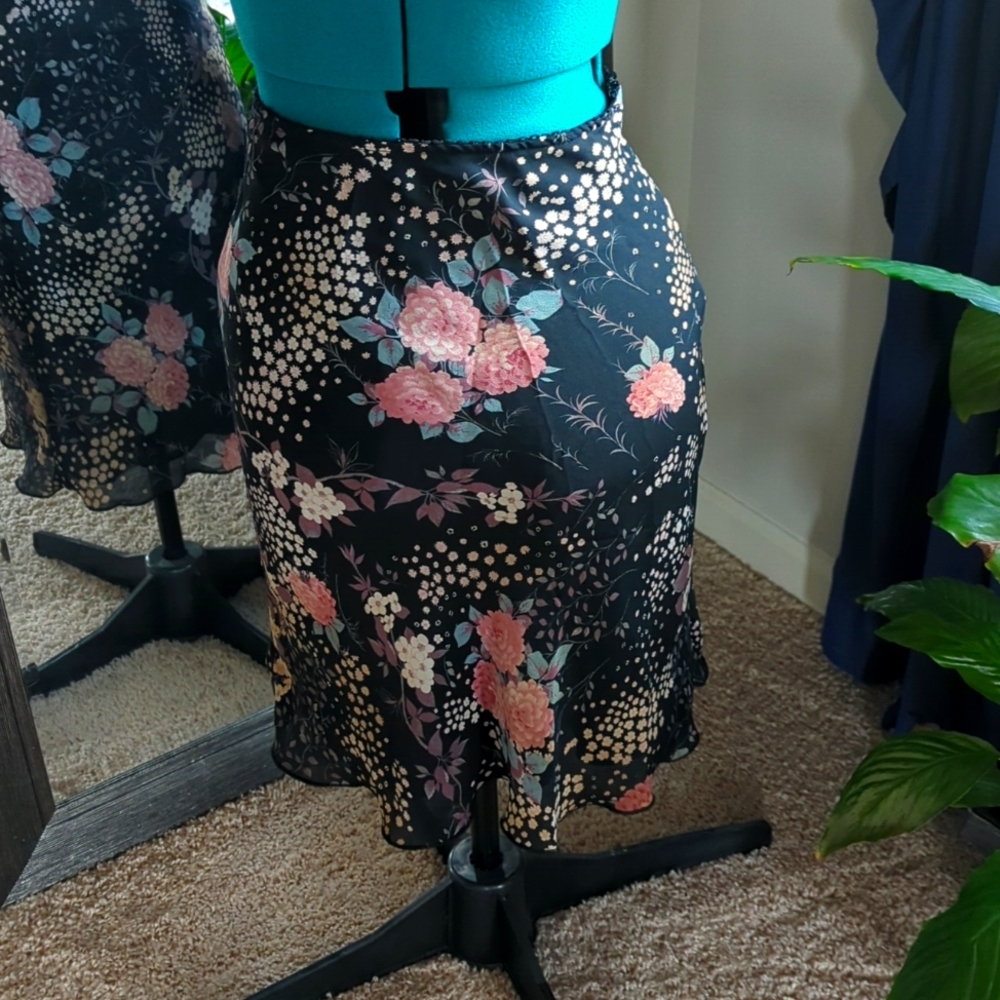 Old Navy Size 2 Skirt